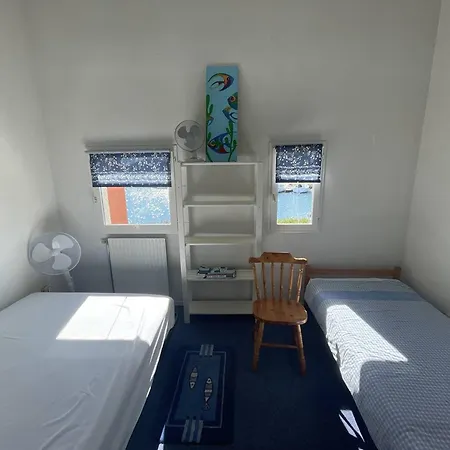 Climatisee Proche Avec Parking Au Cap D'agde - Fr-1-723-144 *